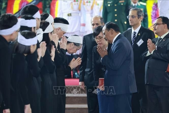 Sự ra đi của Ngài Tổng Bí thư Nguyễn Phú Trọng, một mất mát không thể đong đếm được của Việt Nam Sự ra đi của Ngài Tổng Bí thư Nguyễn Phú Trọng, một mất mát không thể đong đếm được của Việt Nam