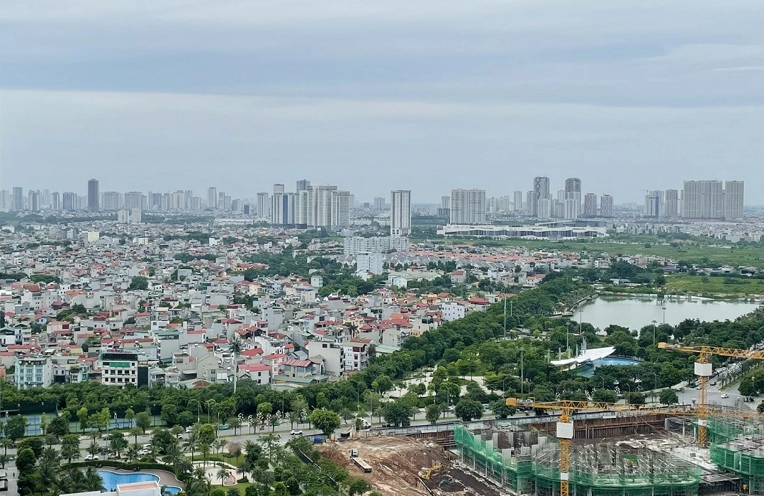 Bất động sản mới nhất. (Ảnh: Linh An) Bất động sản mới nhất. (Ảnh: Linh An)