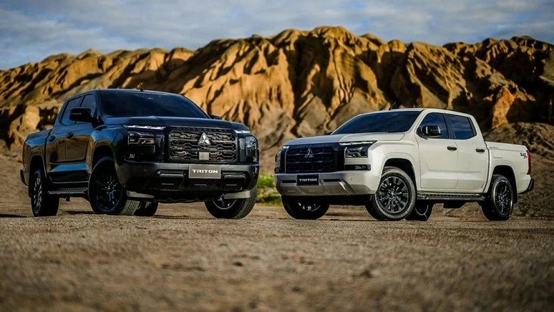Cận cảnh Mitsubishi Triton Black Edition ra mắt tại Thái Lan, giá 720 triệu đồng Cận cảnh Mitsubishi Triton Black Edition ra mắt tại Thái Lan, giá 720 triệu đồng