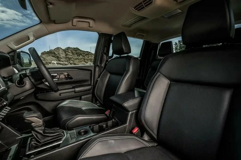 Cận cảnh Mitsubishi Triton Black Edition ra mắt tại Thái Lan, giá 720 triệu đồng Cận cảnh Mitsubishi Triton Black Edition ra mắt tại Thái Lan, giá 720 triệu đồng