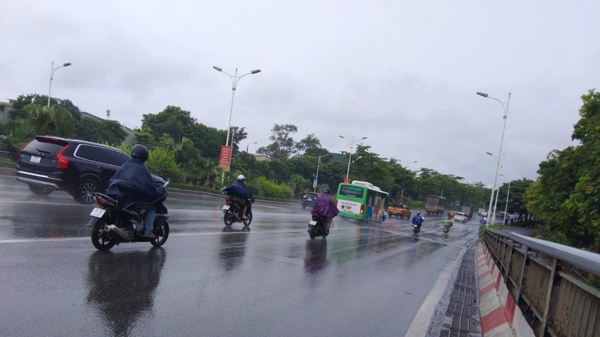 Dự báo thời tiết 10 ngày tới (28/7-7/8): Bắc Bộ mưa lớn theo chiều giảm dần; Trung-Nam Trung Bộ có nắng nóng; Phía Nam chiều, đêm mưa to cục bộ