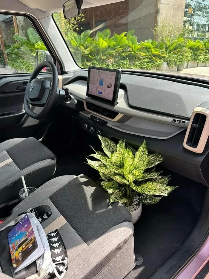 Các hàng ghế của VinFast VF 3 chỉ được bọc nỉ Các hàng ghế của VinFast VF 3 chỉ được bọc nỉ