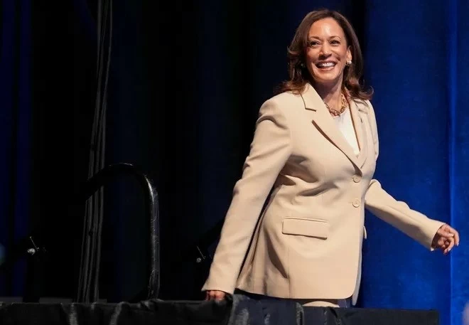 Bầu cử Mỹ 2024: Phó Tổng thống Kamala Harris 'trỗi dậy', thổi 'luồng gió mới' cho những người trẻ, ông Trump lép vế ở nhiều bang chiến địa. (Nguồn: USA Today) Bầu cử Mỹ 2024: Phó Tổng thống Kamala Harris 'trỗi dậy', thổi 'luồng gió mới' cho những người trẻ, ông Trump lép vế ở nhiều bang chiến địa. (Nguồn: USA Today)