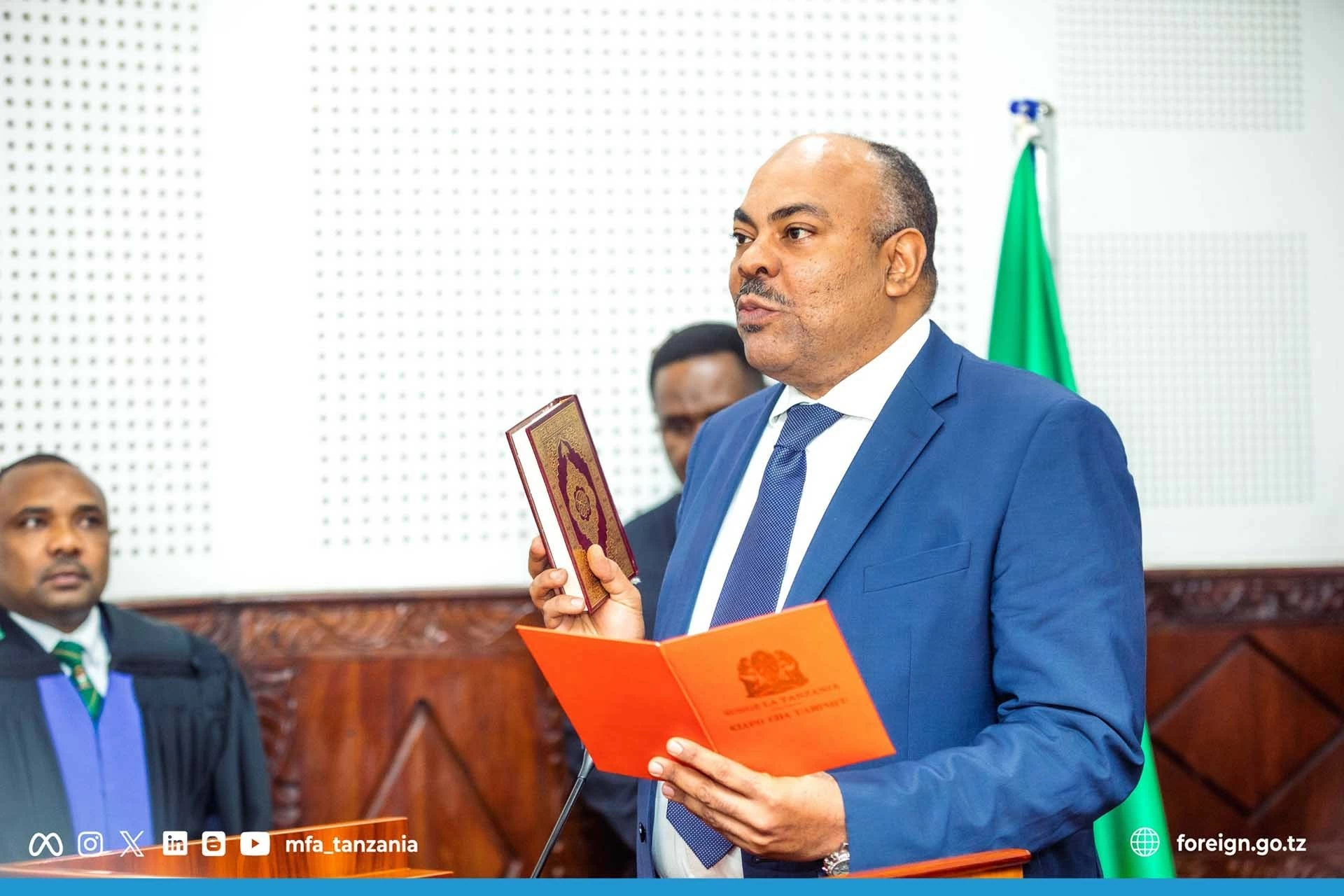 Điện mừng Bộ trưởng Ngoại giao và hợp tác Đông Phi nước Cộng hòa Thống nhất Tanzania Điện mừng Bộ trưởng Ngoại giao và hợp tác Đông Phi nước Cộng hòa Thống nhất Tanzania