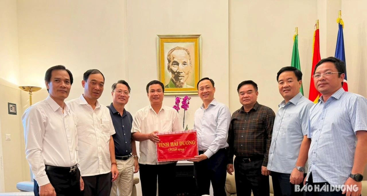 Hải Dương xúc tiến đầu tư, phát triển du lịch tại thị trường Áo và Italy rộng mở Hải Dương xúc tiến đầu tư, phát triển du lịch tại thị trường Áo và Italy rộng mở