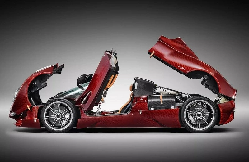 Cận cảnh siêu xe Pagani Utopia Roadster vừa ra mắt, giá khoảng 3,4 triệu USD Cận cảnh siêu xe Pagani Utopia Roadster vừa ra mắt, giá khoảng 3,4 triệu USD