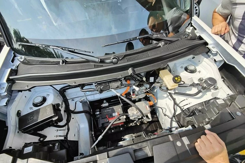 Cận cảnh xe điện VinFast VF3 bản thương mại vừa bàn giao cho khách hàng Cận cảnh xe điện VinFast VF3 bản thương mại vừa bàn giao cho khách hàng