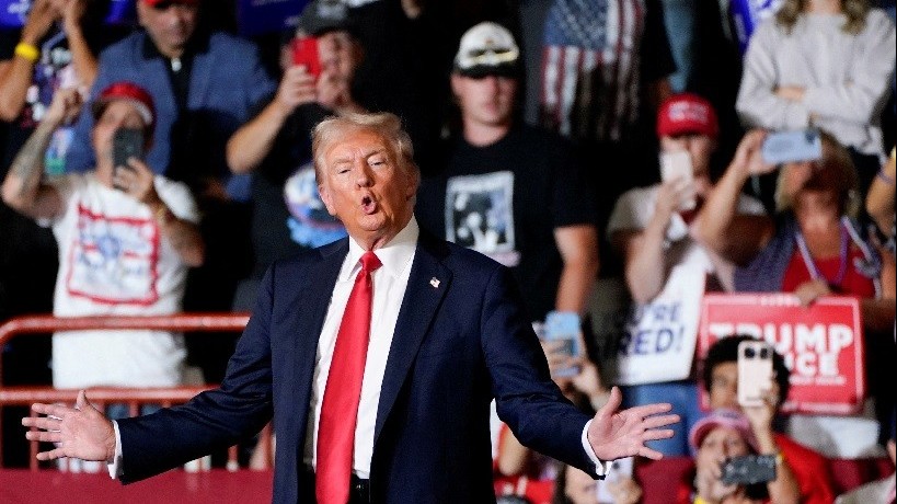 Chính quyền Tổng thống Biden tạo tiếng vang với việc trao đổi tù nhân Nga, ông Donald Trump tranh thủ 'khoe công trạng'