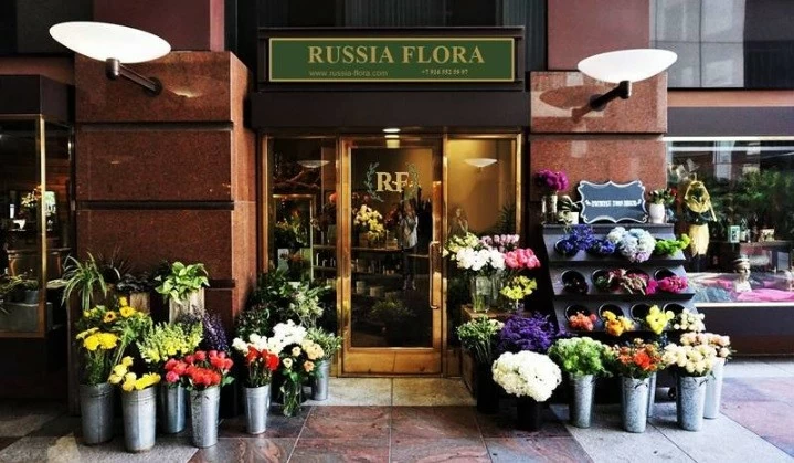 Nga tăng thuế đối với hoa và rượu của một số nước (Nguồn: https://www.russia-flora.com/) Nga tăng thuế đối với hoa và rượu của một số nước (Nguồn: https://www.russia-flora.com/)