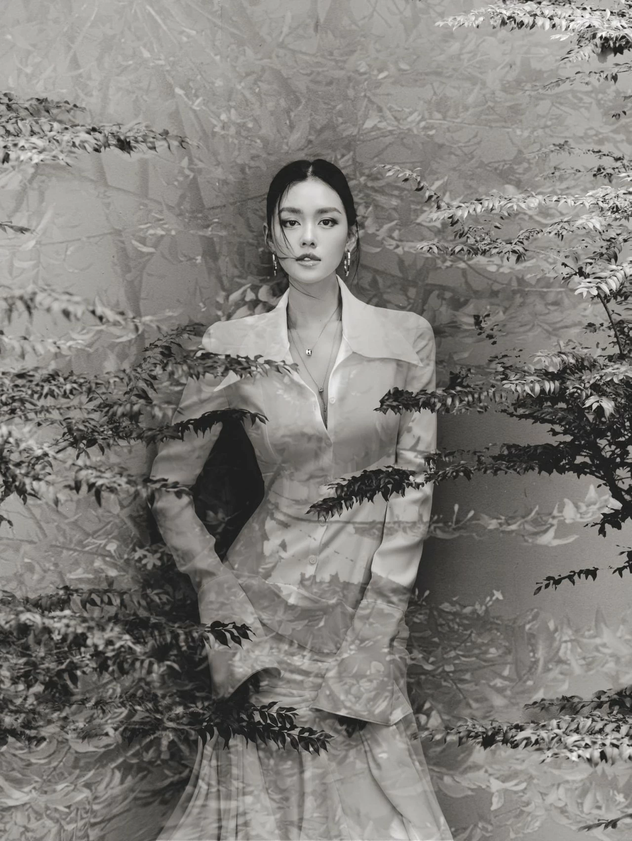 Á hậu Tường San Á hậu Tường San khoe sắc vóc gợi cảm, trẻ trung tuổi 24