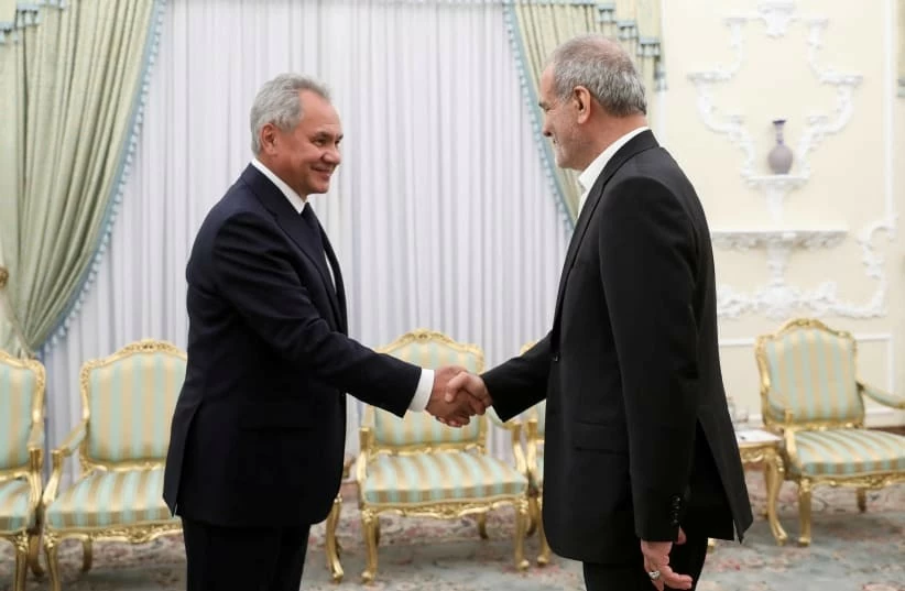 Giữa lúc Trung Đông thành 'lò lửa', Nga cử quan chức an ninh cấp cao đến Tehran Giữa lúc Trung Đông thành 'lò lửa', Nga cử quan chức an ninh cấp cao đến Tehran