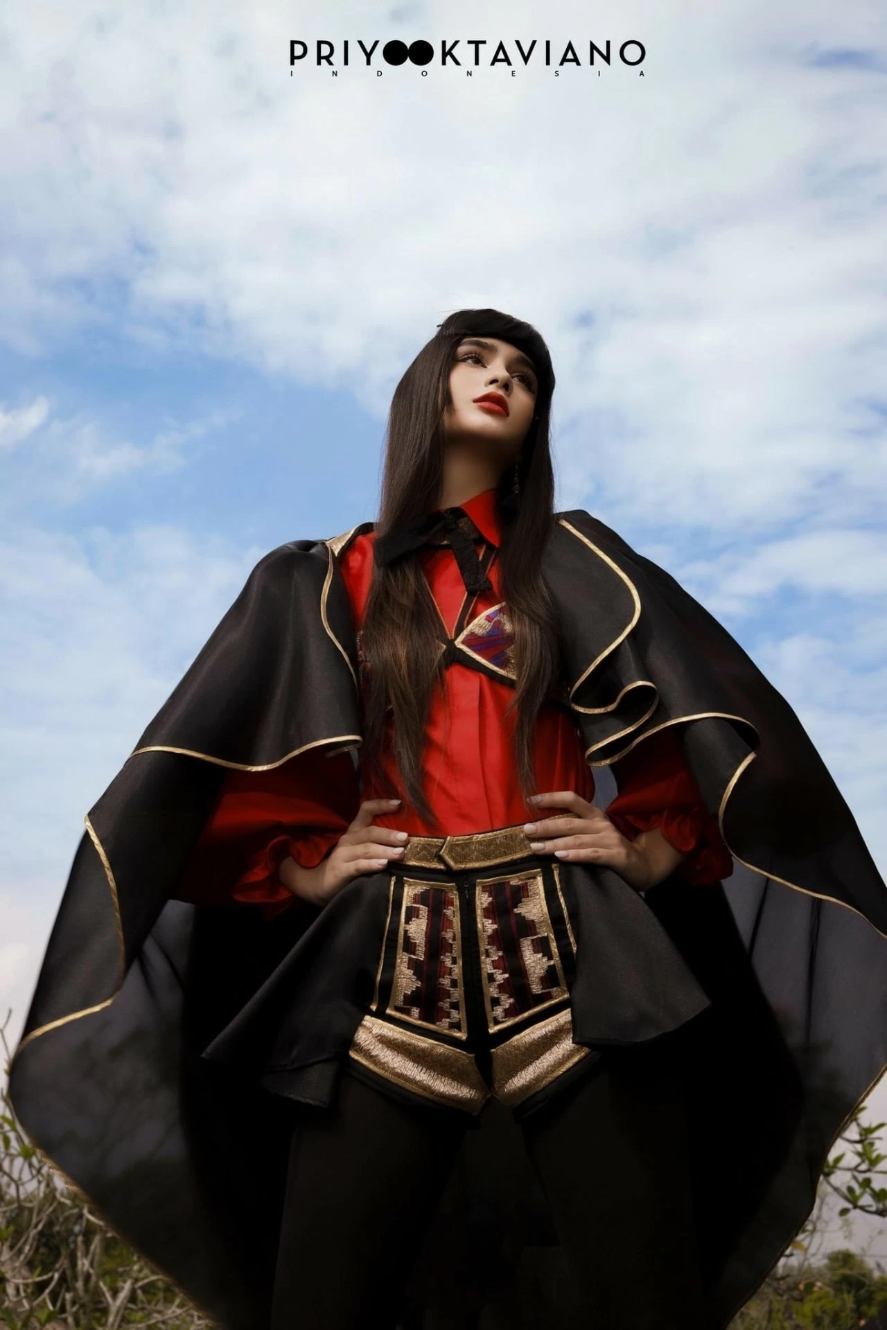 Diana Kim trong bộ ảnh với NTK Priyo Oktaviano. Diana Kim trong bộ ảnh với NTK Priyo Oktaviano.