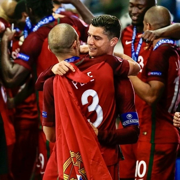 Ronaldo xúc động tri ân Pepe Ronaldo xúc động tri ân Pepe