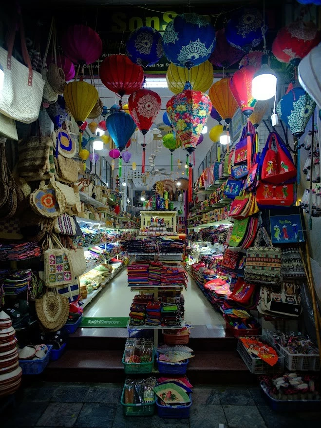 Hà Nội qua góc nhìn của Đại sứ Pakinstan Kohdayar Marri: 'Bình dị thôi... mà sao tôi bồi hồi' Hà Nội qua góc nhìn của Đại sứ Pakinstan Kohdayar Marri: 'Bình dị thôi... mà sao tôi bồi hồi'