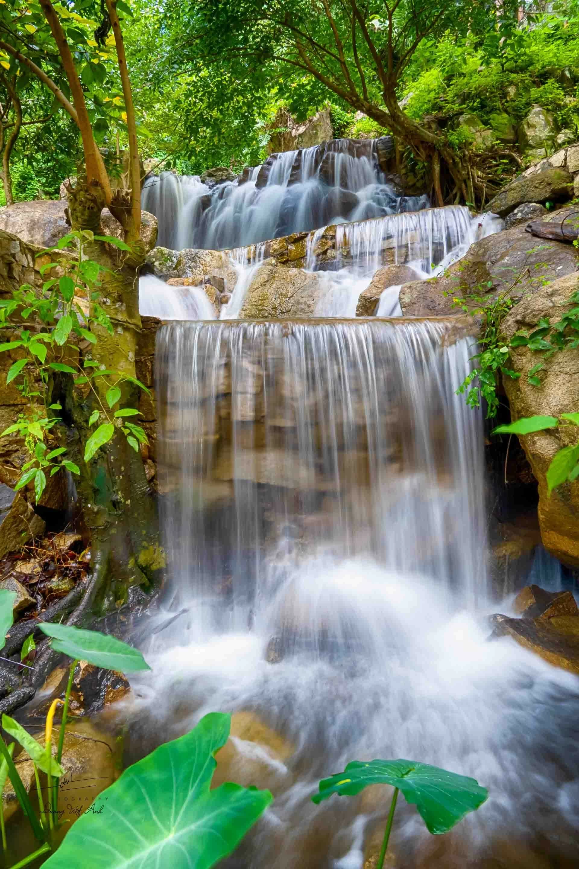 Về Núi Cấm săn mây, tắm suối mát lạnh Về Núi Cấm săn mây, tắm suối mát lạnh
