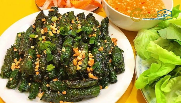 Bò nướng lá lốt. (Nguồn: traveloka) Bò nướng lá lốt. (Nguồn: traveloka)