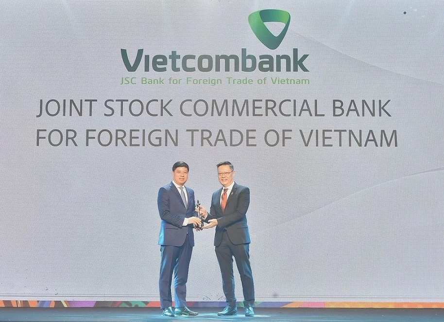 Vietcombank là nơi làm việc tốt nhất châu Á năm 2024 Vietcombank là nơi làm việc tốt nhất châu Á năm 2024