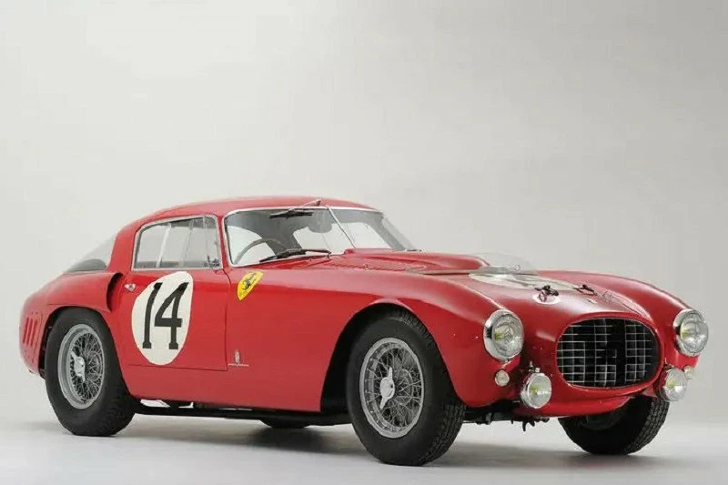 Top 7 chiếc xe cổ đắt nhất thế giới từng được đấu giá Top 7 chiếc xe cổ đắt nhất thế giới từng được đấu giá