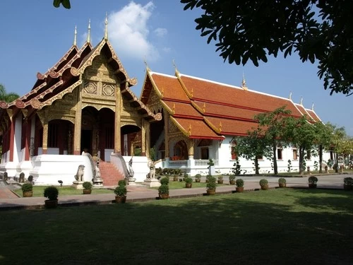 Chùa Wat Phra Singh - Một trong những ngôi chùa cổ kính và linh thiêng nhất Thái Lan. (Nguồn: Tripline) Chùa Wat Phra Singh - Một trong những ngôi chùa cổ kính và linh thiêng nhất Thái Lan. (Nguồn: Tripline)