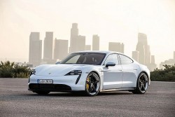 Triệu hồi xe Porsche Taycan tại Việt Nam để khắc phục lỗi