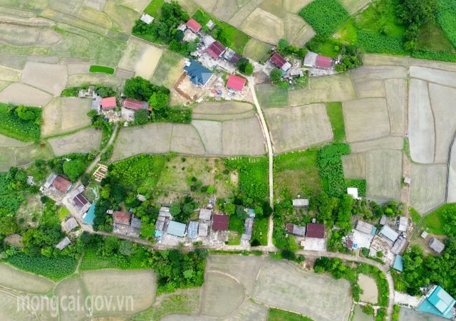 Du lịch Quảng Ninh, ghé thăm làng bích họa Hải Sơn Du lịch Quảng Ninh, ghé thăm làng bích họa Hải Sơn