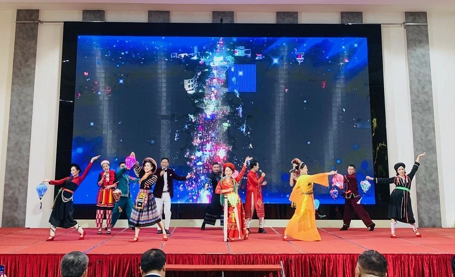 Xây dựng thương hiệu quốc tế cho Lễ hội Thành Tuyên Xây dựng thương hiệu quốc tế cho Lễ hội Thành Tuyên