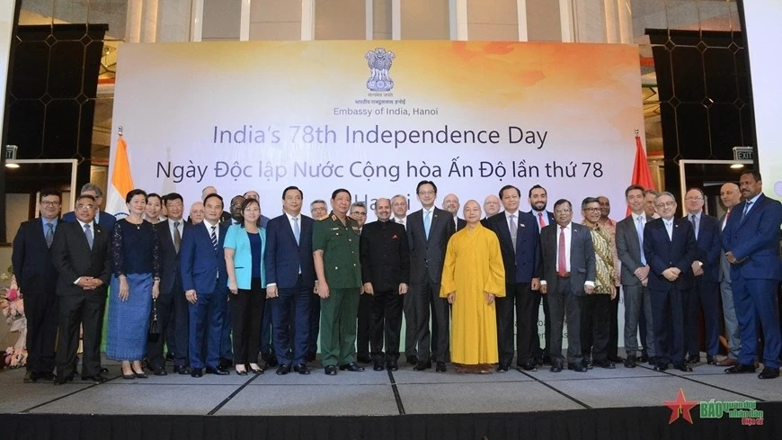 Việt Nam-Ấn Độ: Sự hội tụ trong thế giới quan Việt Nam-Ấn Độ: Sự hội tụ trong thế giới quan