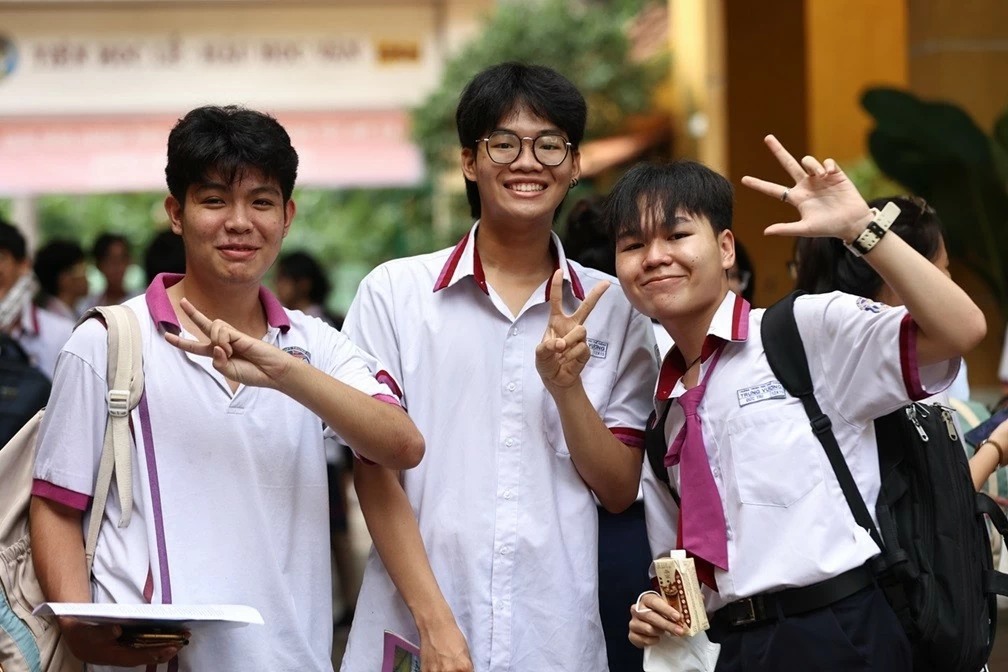 Điểm chuẩn các trường phía Nam năm 2024 Điểm chuẩn các trường phía Nam năm 2024