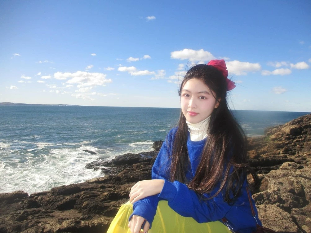 Con gái Lọ Lem nhà MC Quyền Linh Con gái Lọ Lem nhà MC Quyền Linh