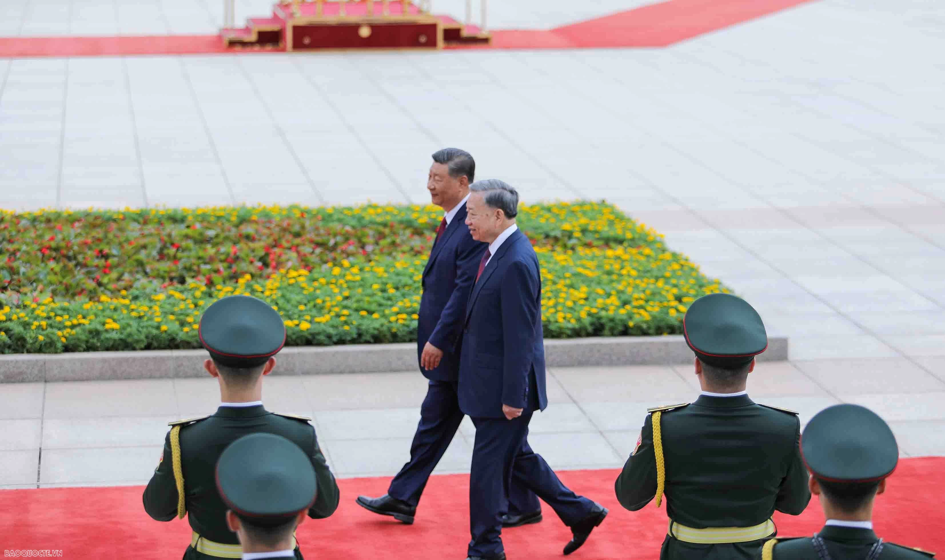 Trung Quốc bắn 21 phát đại bác chào mừng Tổng Bí thư, Chủ tịch nước Tô Lâm và Phu nhân thăm cấp Nhà nước Trung Quốc bắn 21 phát đại bác chào mừng Tổng Bí thư, Chủ tịch nước Tô Lâm và Phu nhân thăm cấp Nhà nước