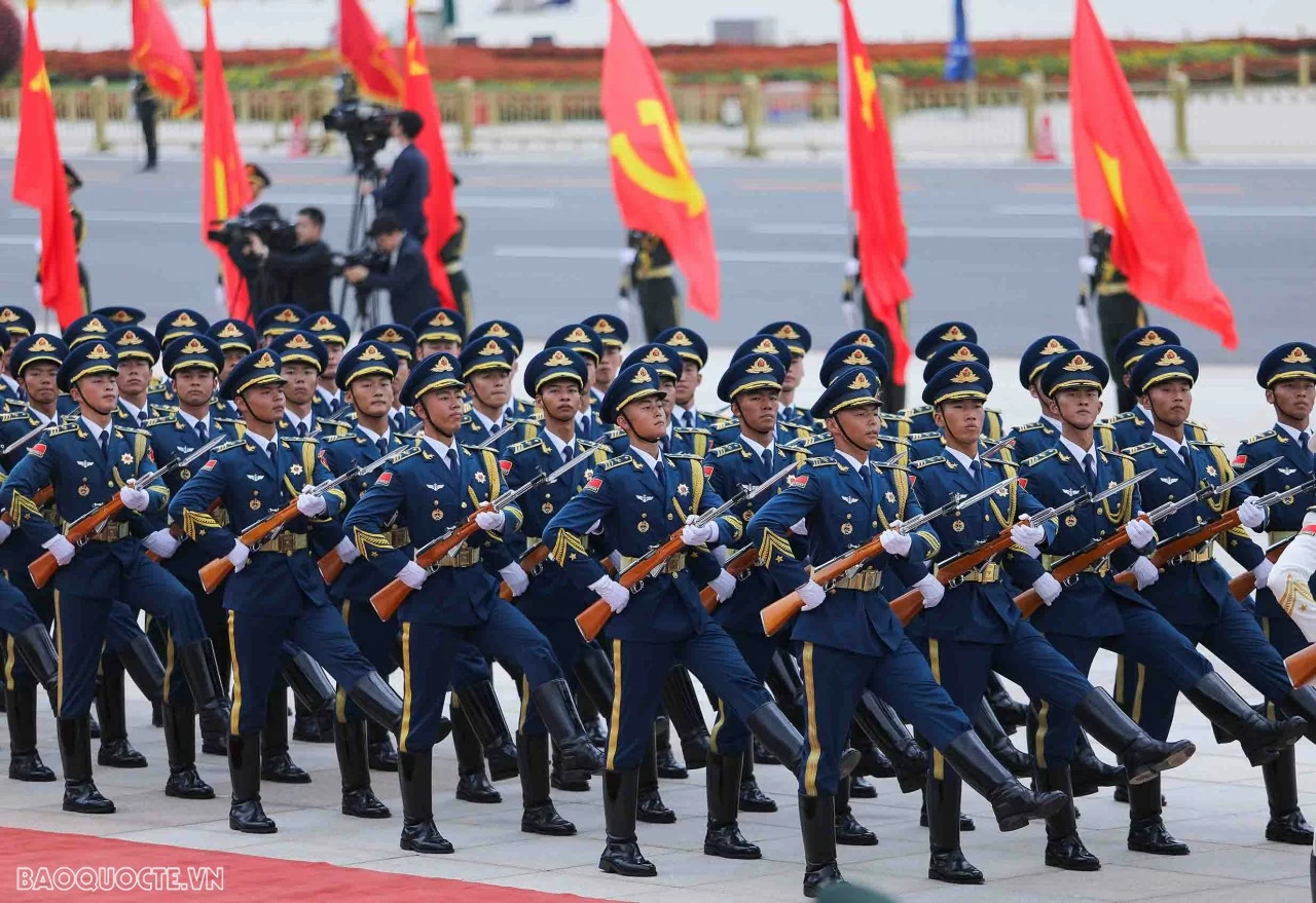 Trung Quốc bắn 21 phát đại bác chào mừng Tổng Bí thư, Chủ tịch nước Tô Lâm và Phu nhân thăm cấp Nhà nước Trung Quốc bắn 21 phát đại bác chào mừng Tổng Bí thư, Chủ tịch nước Tô Lâm và Phu nhân thăm cấp Nhà nước