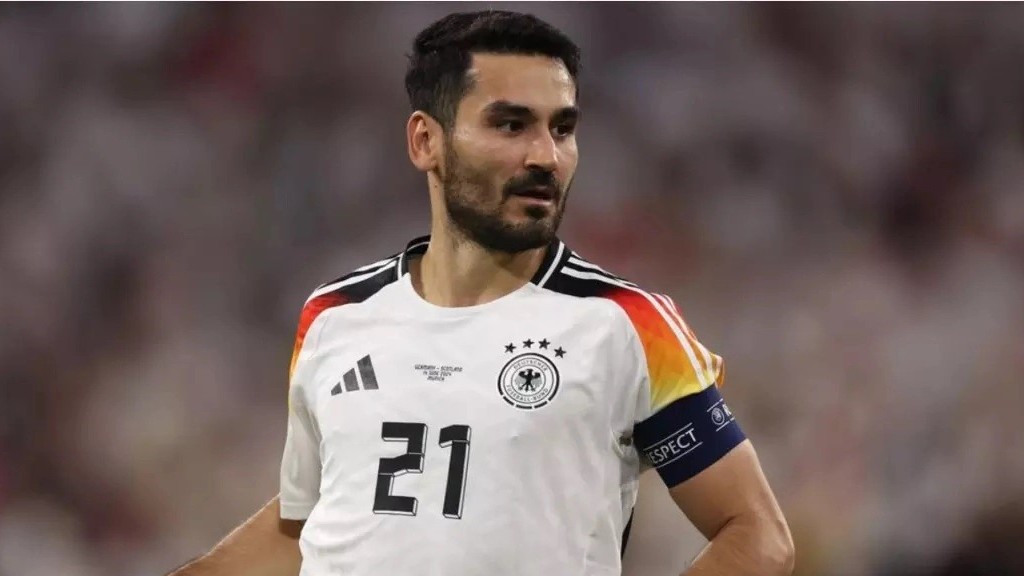 Tuyển thủ Đức Gundogan bất ngờ từ giã sự nghiệp quốc tế