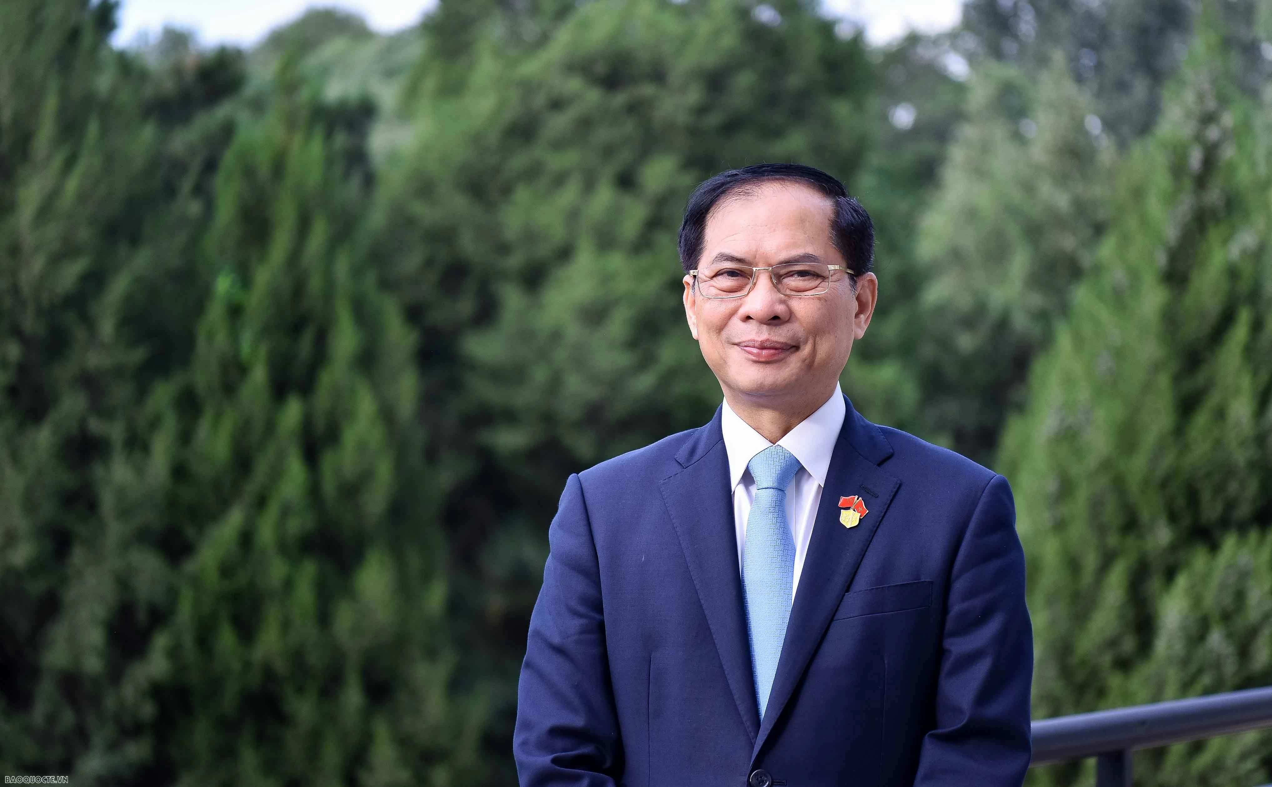 Phó Thủ tướng, Bộ trưởng Ngoại giao Bùi Thanh Sơn sắp thăm Trung Quốc Phó Thủ tướng, Bộ trưởng Ngoại giao Bùi Thanh Sơn sắp thăm Trung Quốc