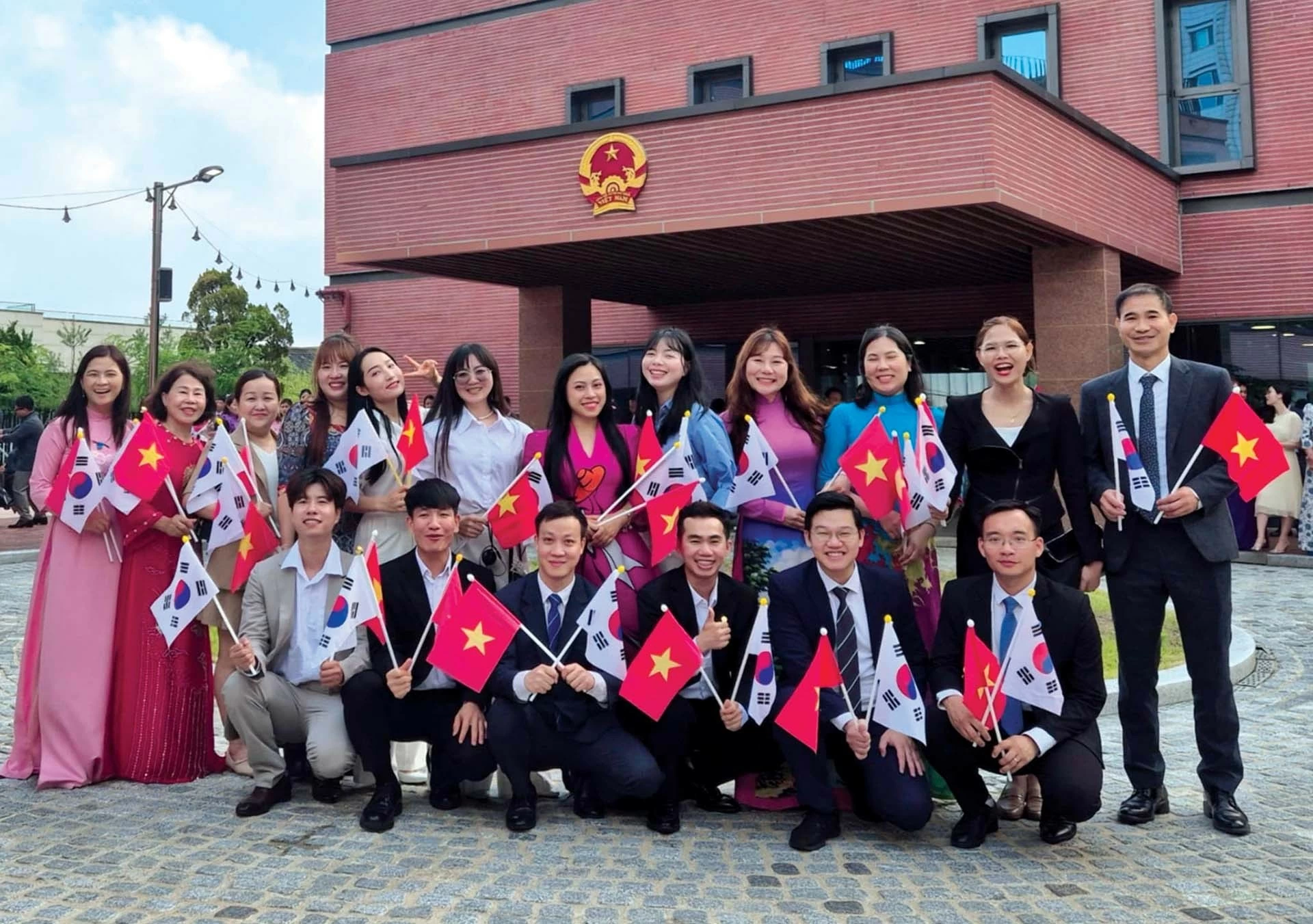 Giải bài toán trọng dụng nhân lực kiều bào Giải bài toán trọng dụng nhân lực kiều bào