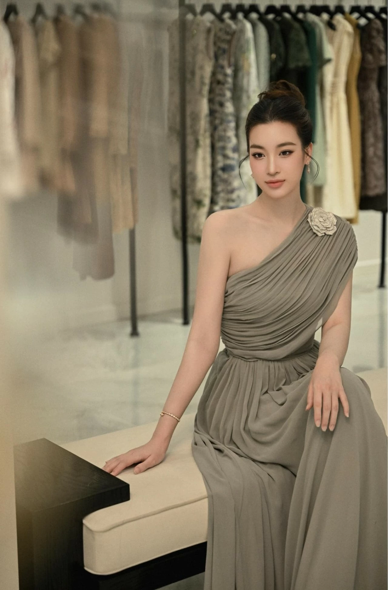 Hoa hậu Đỗ Mỹ Linh Hoa hậu Đỗ Mỹ Linh