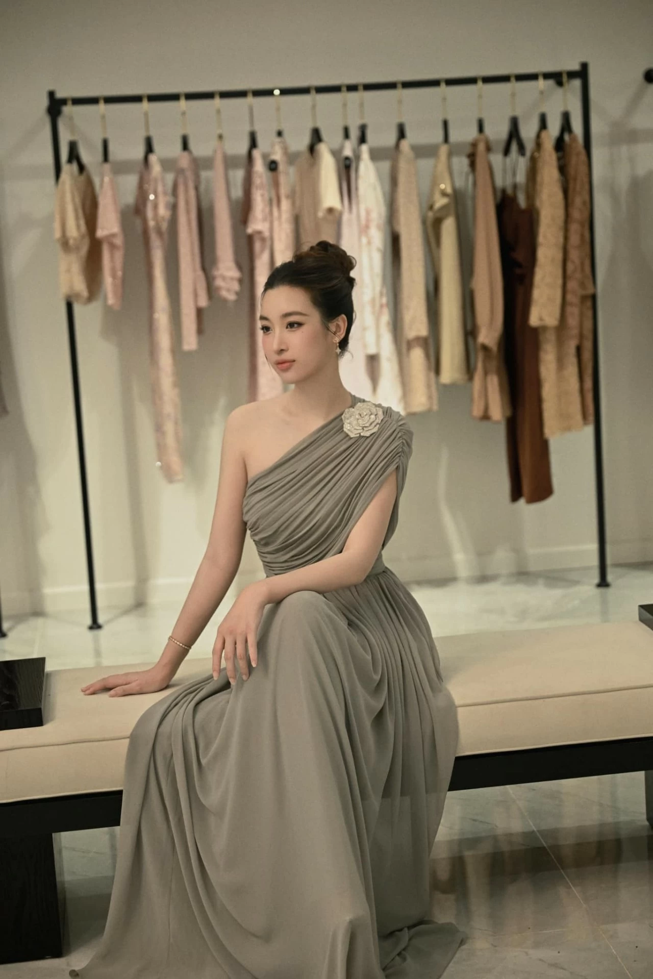 Hoa hậu Đỗ Mỹ Linh Hoa hậu Đỗ Mỹ Linh