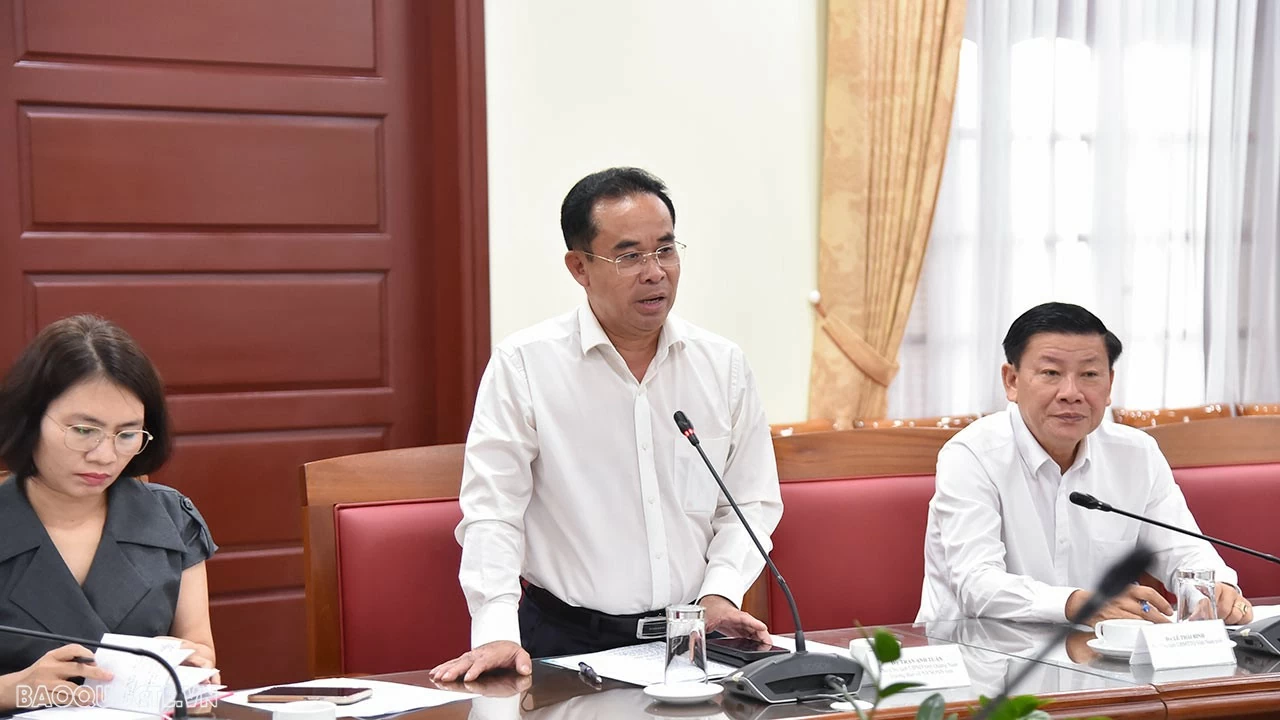 Bộ Ngoại giao đồng hành, hỗ trợ tỉnh Quảng Nam tăng cường công tác Ngoại giao văn hóa Bộ Ngoại giao đồng hành, hỗ trợ tỉnh Quảng Nam tăng cường công tác Ngoại giao văn hóa