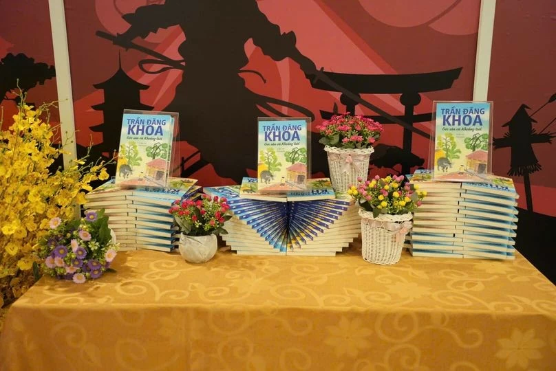 Nhà thơ Trần Đăng Khoa: 'Đọc sách là thói quen tốt cần được dung dưỡng' Nhà thơ Trần Đăng Khoa: 'Đọc sách là thói quen tốt cần được dung dưỡng'