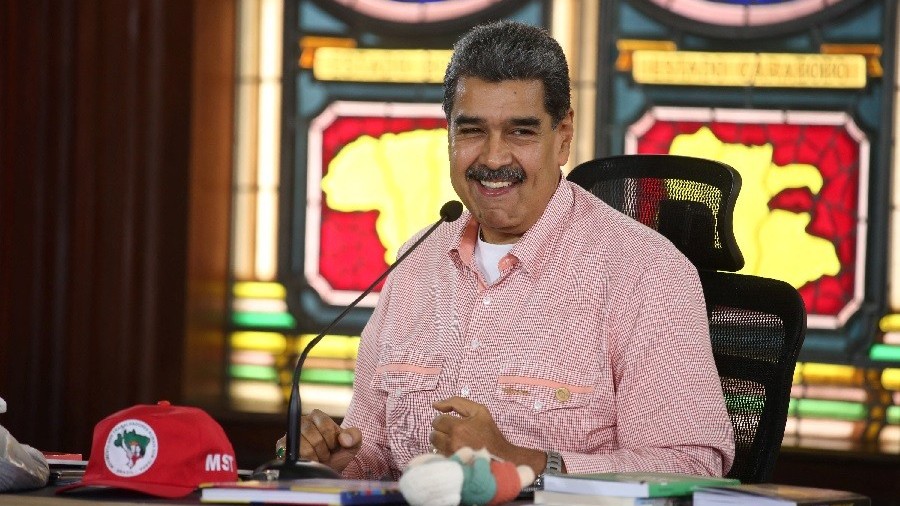 Tổng thống Venezuela Nicolas Maduro 'thay máu' Nội các