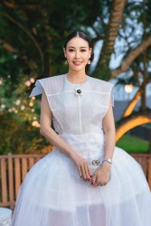 Hoa hậu Hà Kiều Anh hạnh phúc viên mãn, sở hữu sắc vóc gợi cảm ở tuổi 48 Hoa hậu Hà Kiều Anh hạnh phúc viên mãn, sở hữu sắc vóc gợi cảm ở tuổi 48