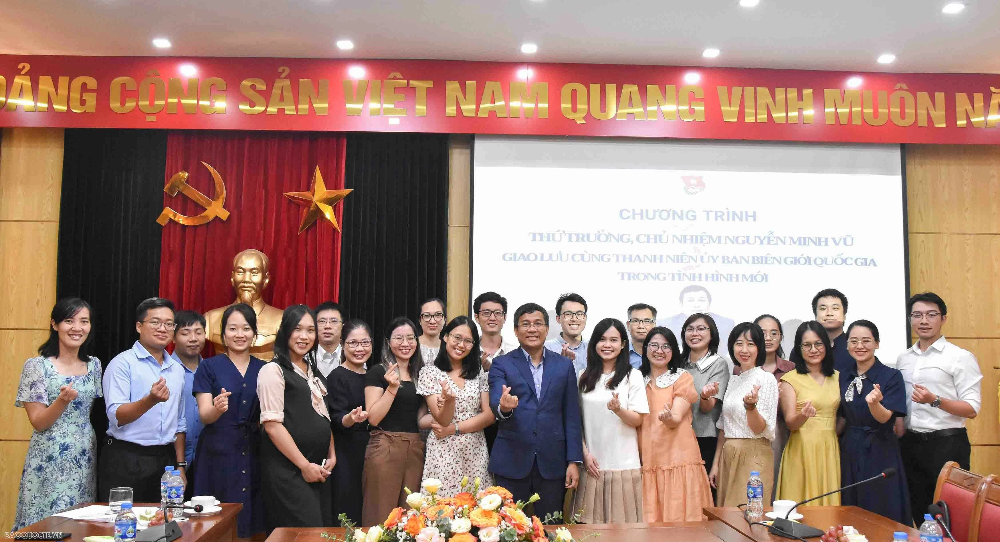 Thứ trưởng Thường trực Ngoại giao đánh giá cao đóng góp của thanh niên vào công tác biên giới Thứ trưởng Thường trực Ngoại giao đánh giá cao đóng góp của thanh niên vào công tác biên giới