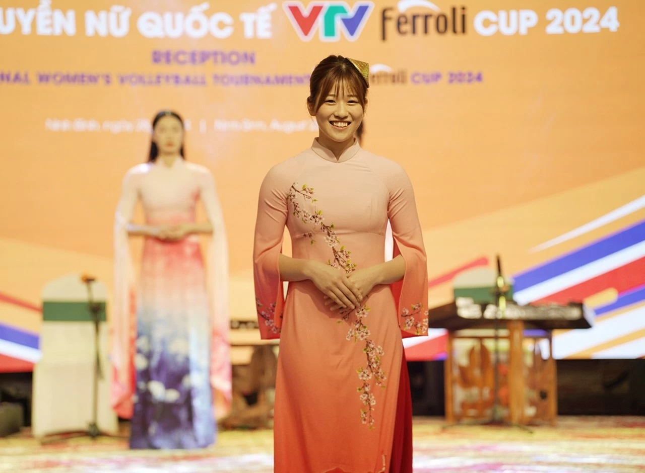 VTV Cup 2024: Áo dài VTV Cup 2024: Áo dài