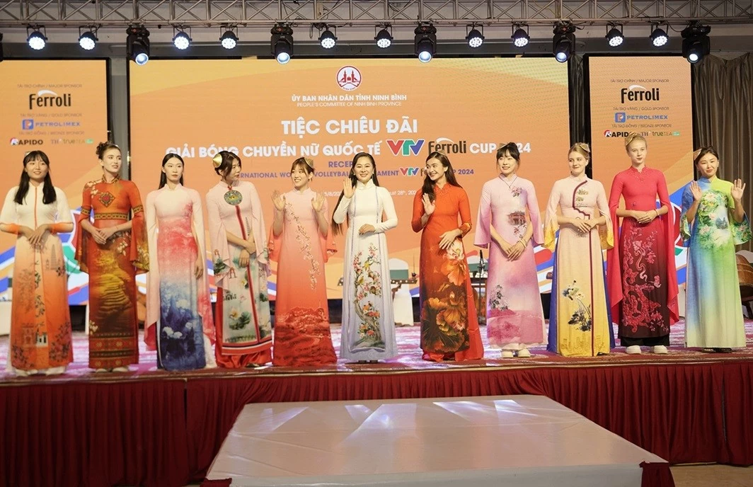 VTV Cup 2024: Áo dài VTV Cup 2024: Áo dài