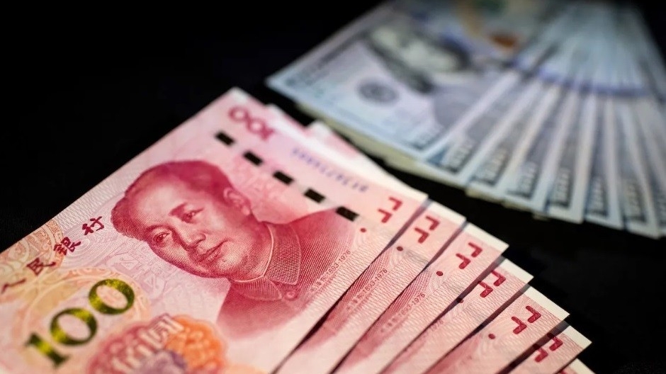 Được phương Tây 'đẩy thuyền', Nhân dân tệ hưởng lợi bất ngờ, ông Trump đe dọa các nước từ bỏ USD