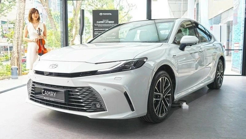 Toyota Camry 2025 ra mắt thị trường Đông Nam Á, ngày về Việt Nam không còn xa Toyota Camry 2025 ra mắt thị trường Đông Nam Á, ngày về Việt Nam không còn xa