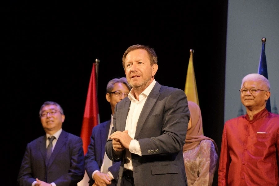 Đưa điện ảnh ASEAN và Đông Bắc Á tới gần hơn với kiều bào Czech Đưa điện ảnh ASEAN và Đông Bắc Á tới gần hơn với kiều bào Czech