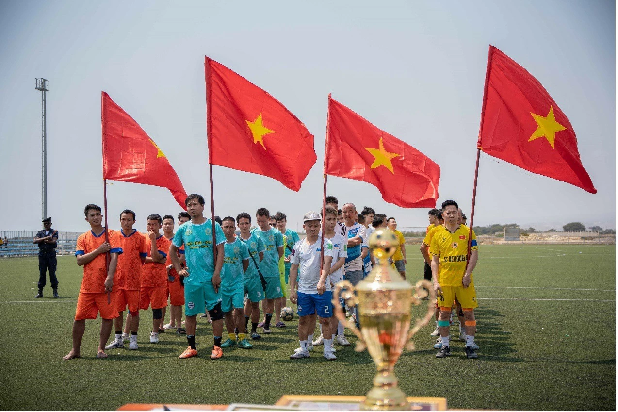 Sôi nổi các hoạt động kỷ niệm chào mừng Quốc khánh Việt Nam tại Angola Tháo gỡ khó khăn cho cộng đồng người Việt, khai phá tiềm năng hợp tác thực chất ở Angola