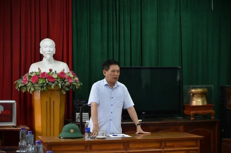 Phó Thủ tướng Hồ Đức Phớc: Khẩn trương tìm kiếm, cứu nạn vụ sập cầu Phong Châu Phó Thủ tướng Hồ Đức Phớc: Khẩn trương tìm kiếm, cứu nạn vụ sập cầu Phong Châu