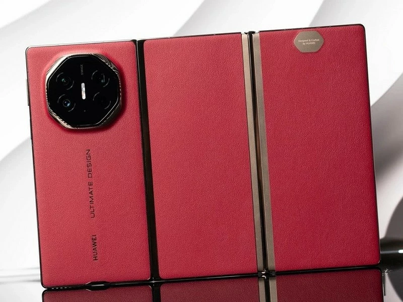 Pin của Mate XT có độ dày 1,9mm Pin của Mate XT có độ dày 1,9mm