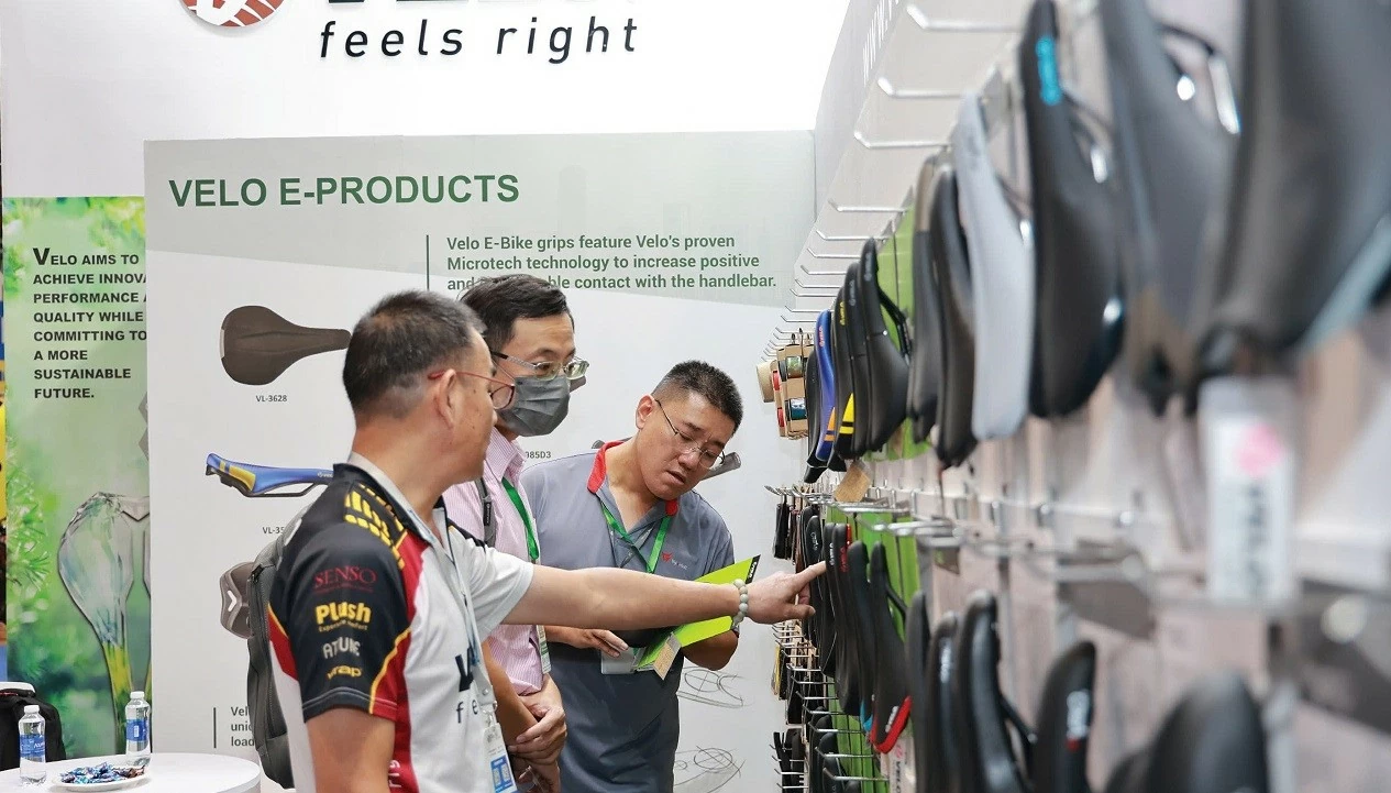 Hơn 300 doanh nghiệp đại diện cho 12 quốc gia, vùng lãnh thổ tham dự Vietnam Cycle 2024 Hơn 300 doanh nghiệp đại diện cho 12 quốc gia, vùng lãnh thổ tham dự Vietnam Cycle 2024